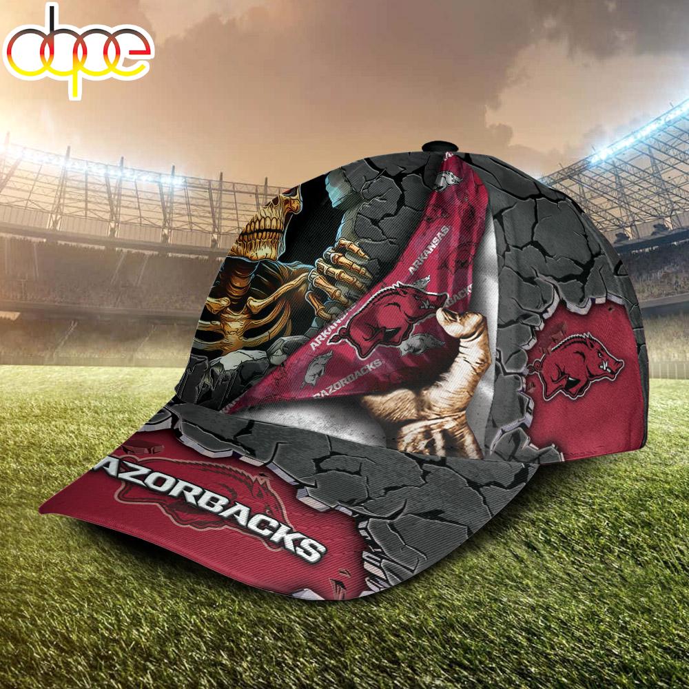 Custom Name NCAA Arkansas Razorbacks Skeleton Halloween Classic Cap