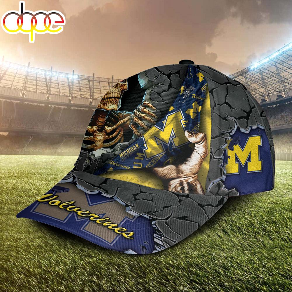 Custom Name NCAA Michigan Wolverines Skeleton Halloween Classic Cap