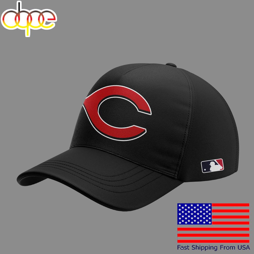 Limited Edition Cincinnati Reds Nurse It's A World Of Heart Cap