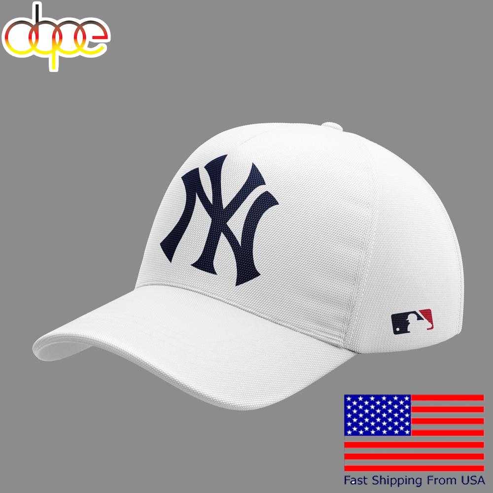 Limited Edition Yankees Baseball Nurse It's A World Of Heart White Cap